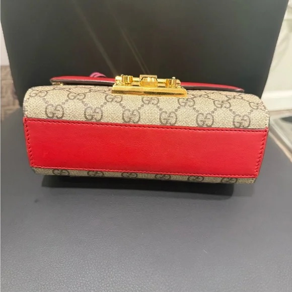 GG Supreme Monogram Padlock red and pink bag with gold chain - Picture 7 of 16